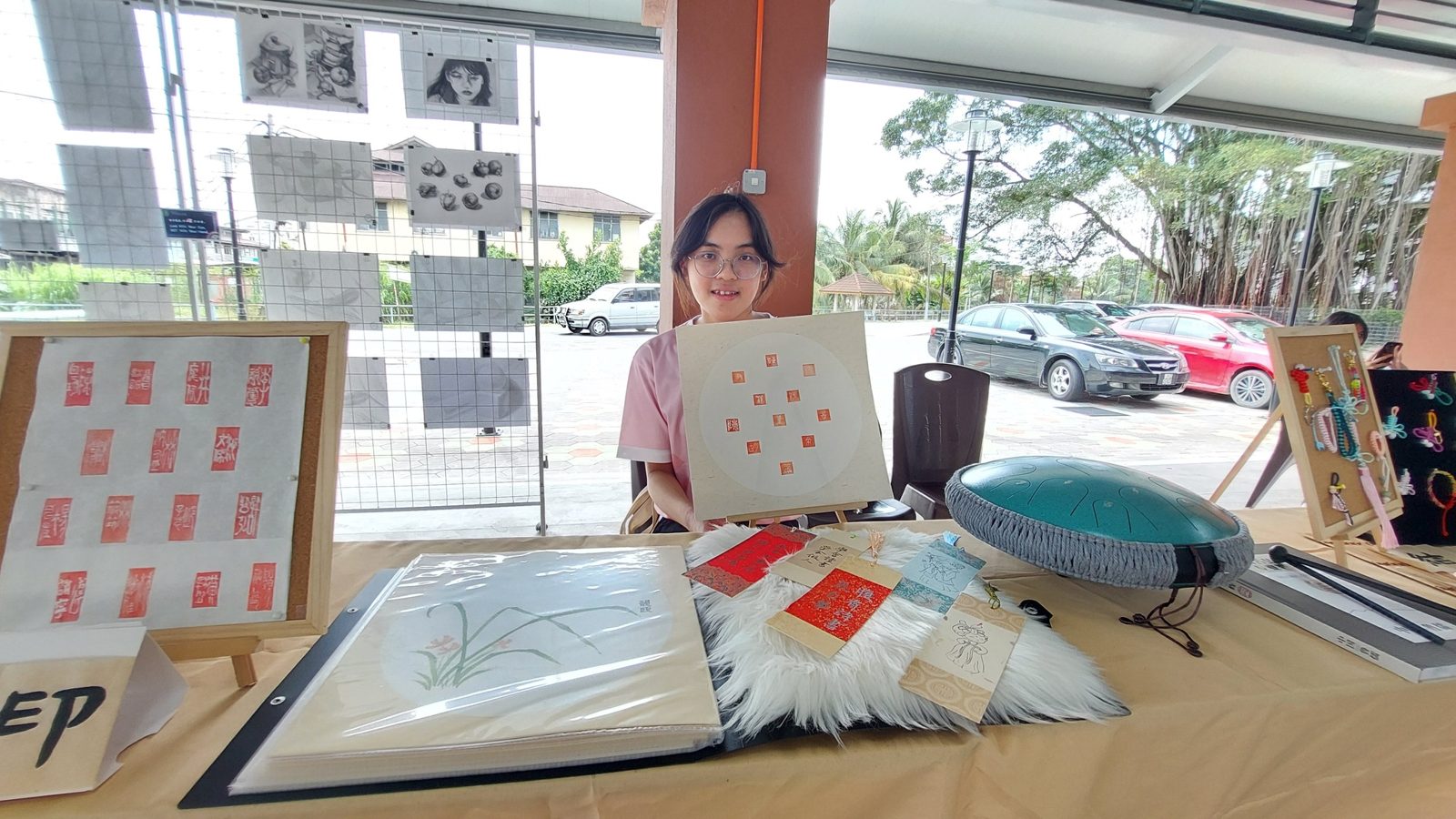 南华独中举办校外学习成果展