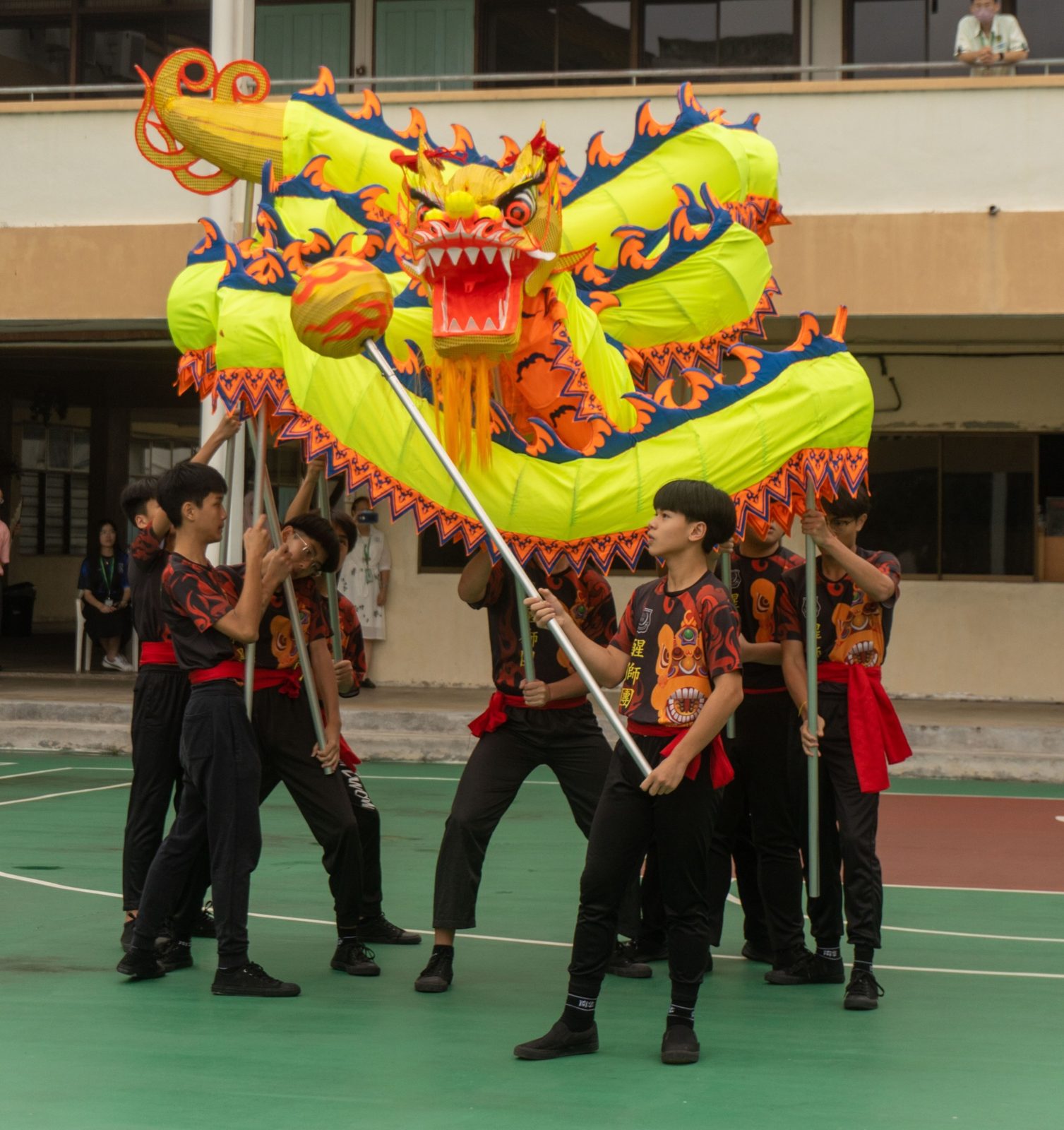 南华独中龙狮团贺新岁·新添舞龙现今开放预订