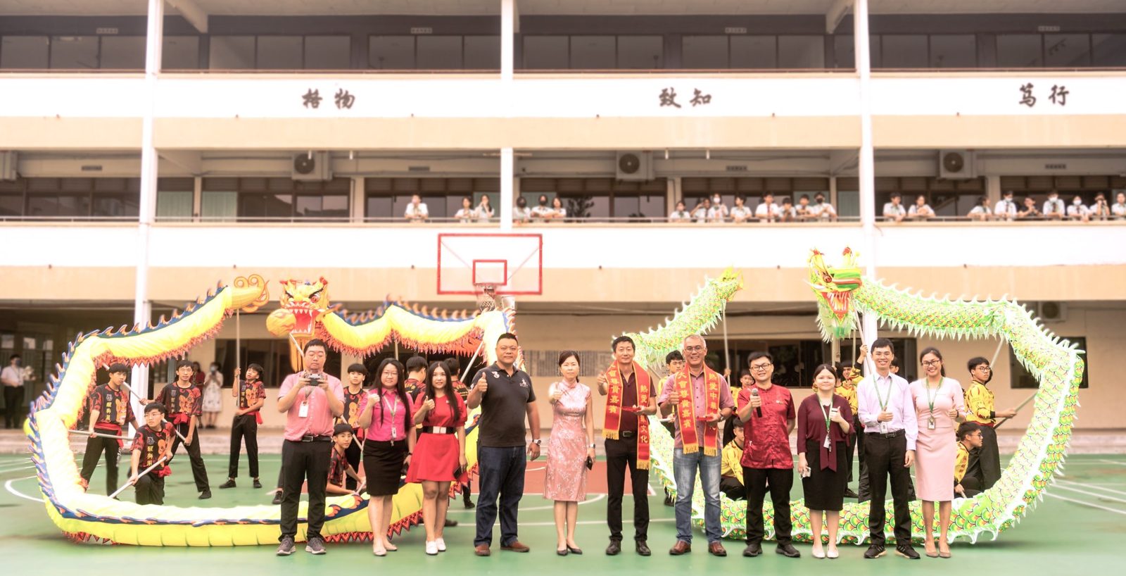 南华独中龙狮团贺新岁·新添舞龙现今开放预订